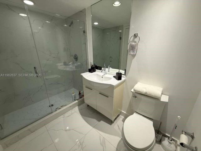 Apartment for sale  Unit #511 - photo 7520267