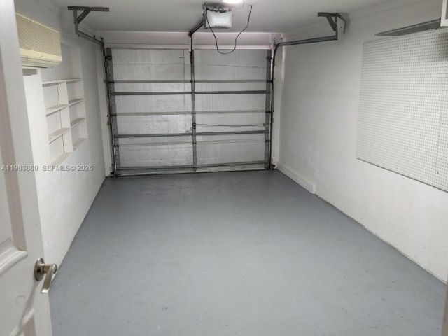 Home for sale at 804 NE 2nd St - photo 7461948