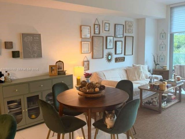 Apartment for sale  Unit #303 - photo 7505186