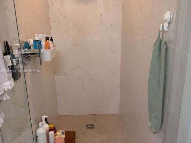 Apartment for sale  Unit #303 - photo 7505199