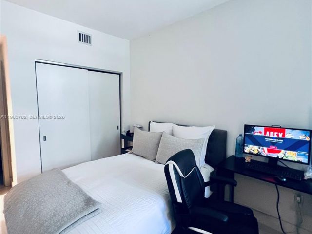 Apartment for sale  Unit #303 - photo 7505203