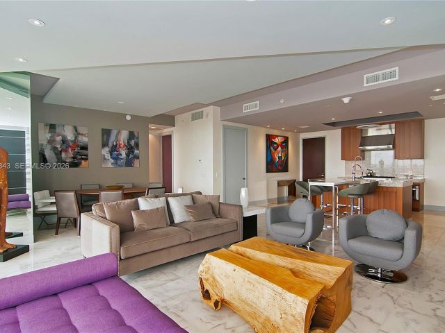 Apartment for rent  Unit #505N - photo 7507712