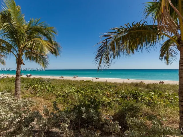 2-bedroom condo for rent in Hallandale Beach - 1800 S Ocean Dr 909 - MondialRealty