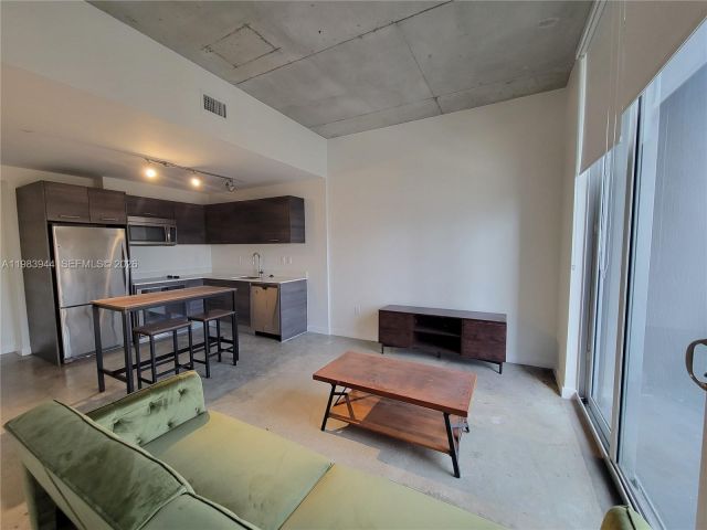 Apartment for rent  Unit #1507 - photo 7467675