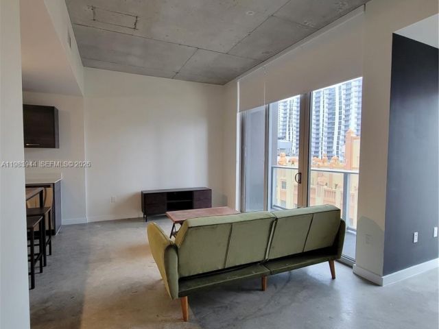 Apartment for rent  Unit #1507 - photo 7467678