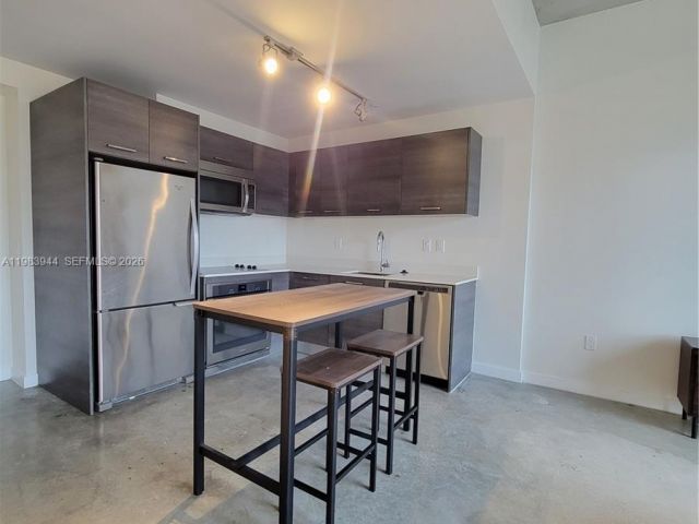 Apartment for rent  Unit #1507 - photo 7467681