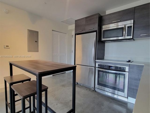 Apartment for rent  Unit #1507 - photo 7467682