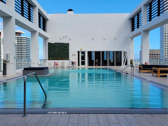 Apartment for rent  Unit #1507 - photo 7467691