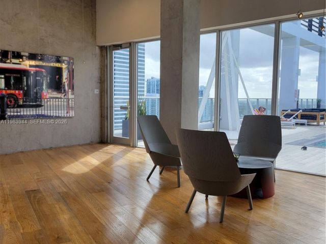 Apartment for rent  Unit #1507 - photo 7467693