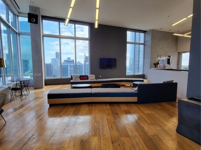 Apartment for rent  Unit #1507 - photo 7467694