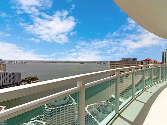 Apartment for rent  Unit #3710 - photo 7461460