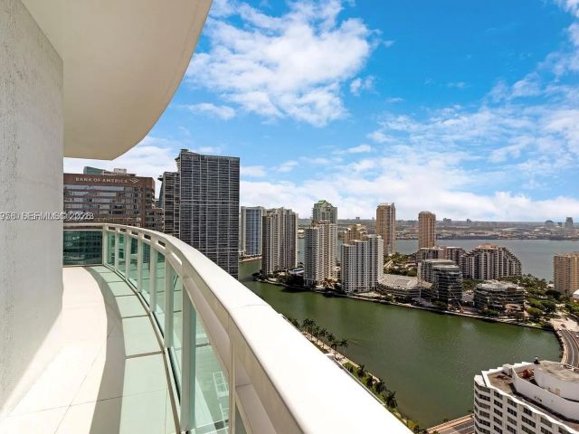 Apartment for rent  Unit #3710 - photo 7461462