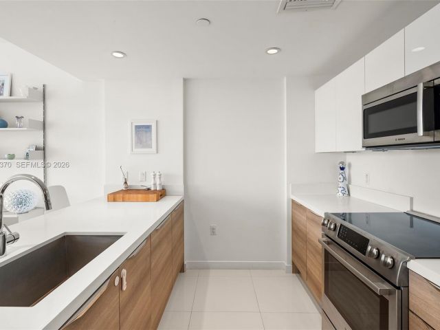 Apartment for sale  Unit #6A-N - photo 7520015