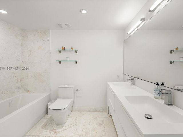 Apartment for sale  Unit #6A-N - photo 7520027