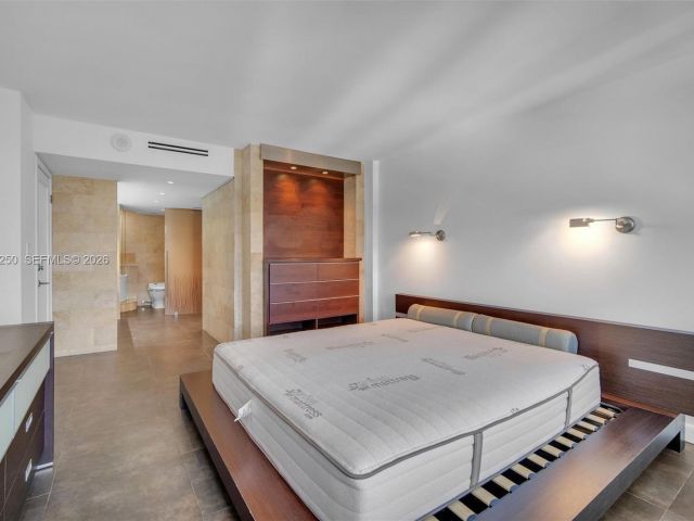 Apartment for sale  Unit #1009 - photo 7491048