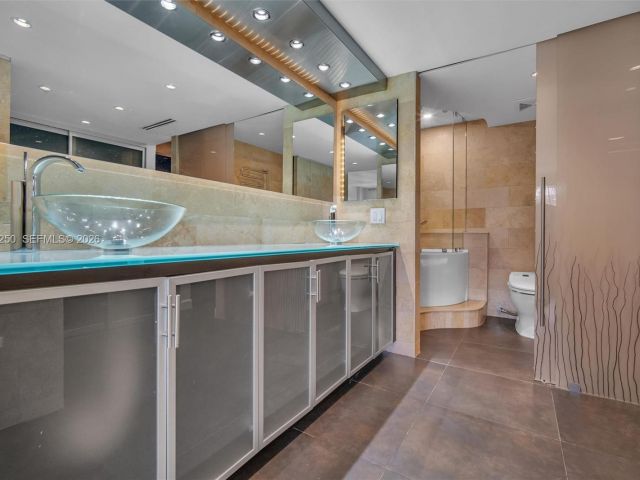 Apartment for sale  Unit #1009 - photo 7491049