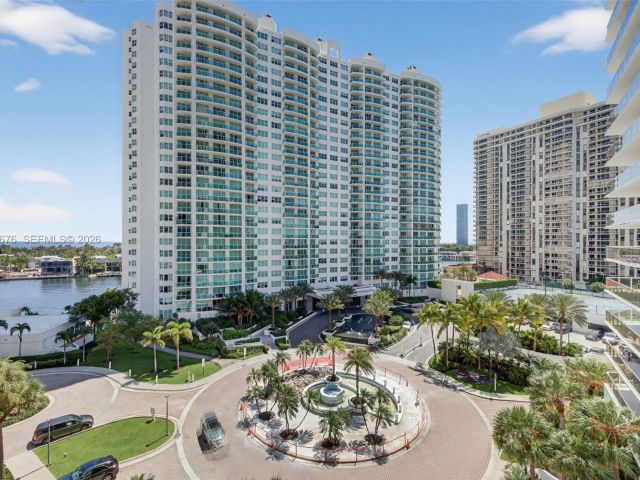 Apartment for sale  Unit #608 - photo 7524062