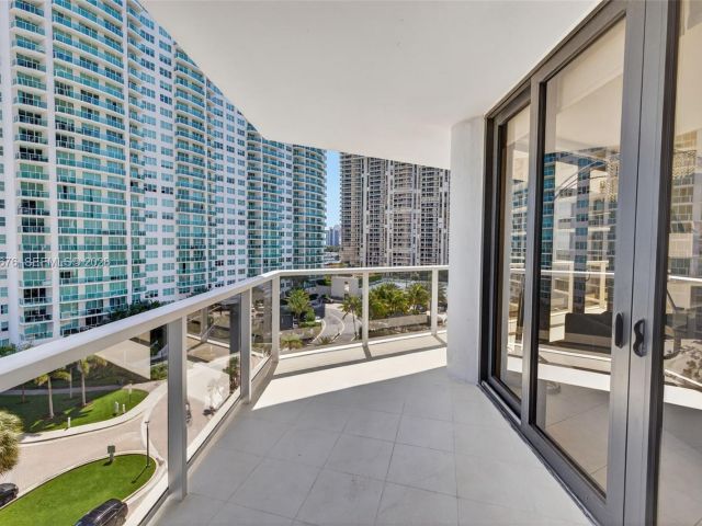 Apartment for sale  Unit #608 - photo 7524063