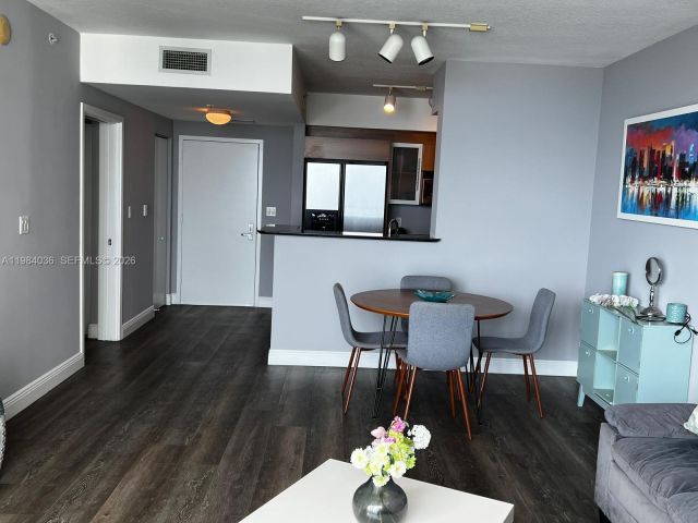 Apartment for sale  Unit # - photo 7487164