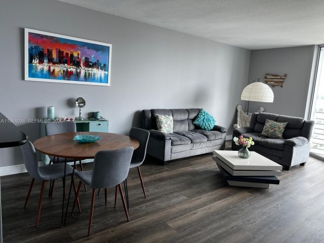 Apartment for sale  Unit # - photo 7487170