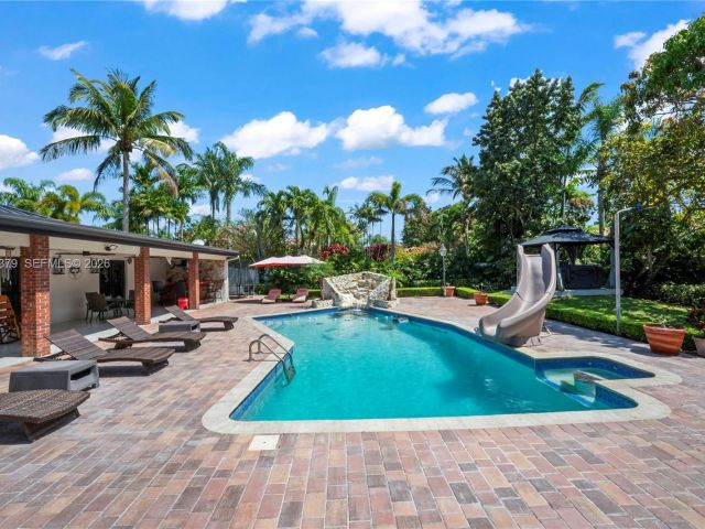 Home for sale at 10320 SW 139th St - photo 7515452