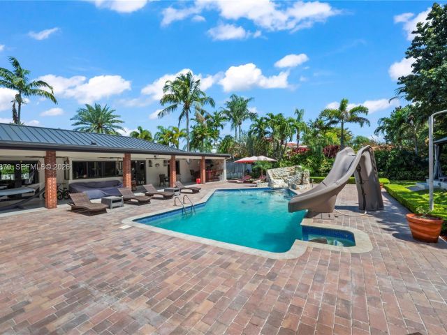 Home for sale at 10320 SW 139th St - photo 7515453