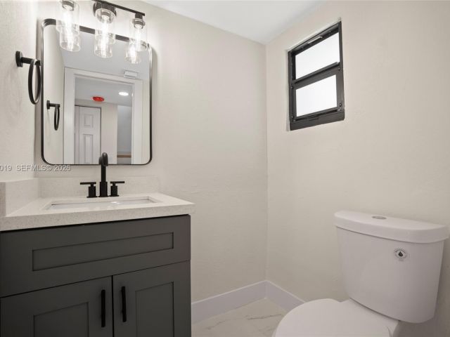 2-bedroom home for rent in Homestead - 28015 SW 143rd Ct - MondialRealty