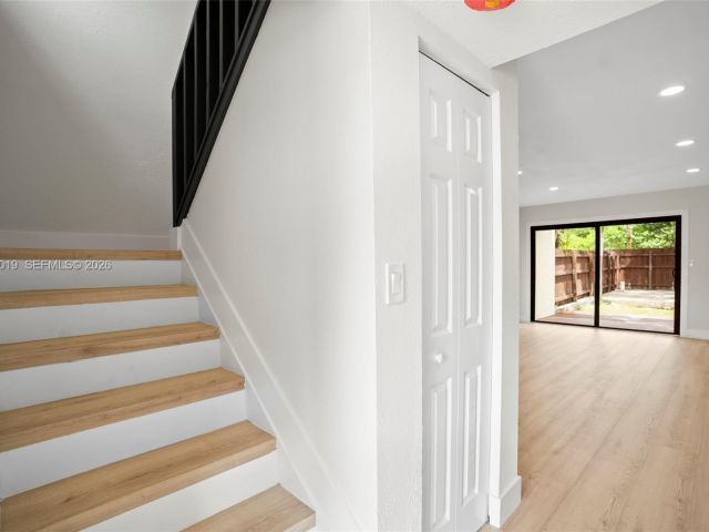 2-bedroom home for rent in Homestead - 28015 SW 143rd Ct - MondialRealty