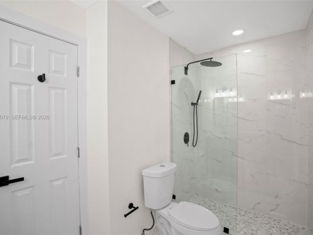 2-bedroom home for rent in Homestead - 28015 SW 143rd Ct - MondialRealty
