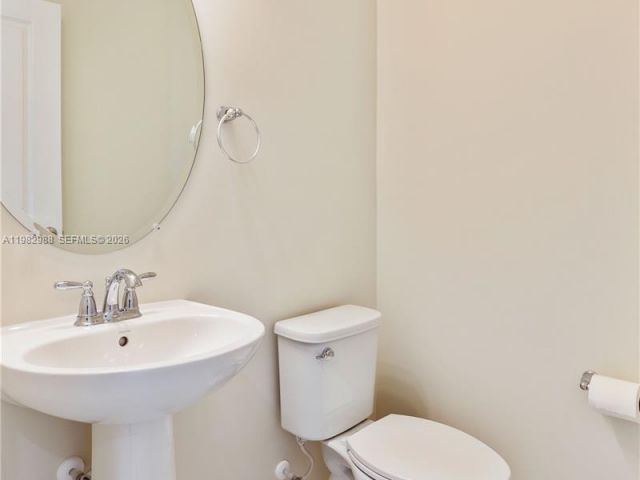 Home for rent at 1455 Silk Oak Dr 1455 - photo 7472670