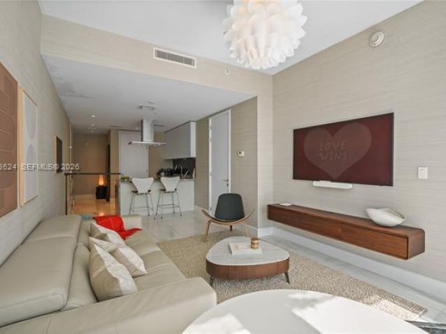 Apartment for rent  Unit #2404 - photo 7497691