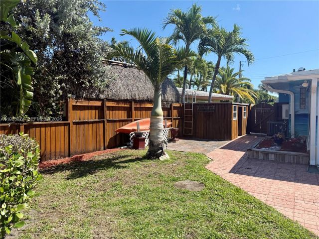 Home for sale at 201 SE 3rd Ave - photo 7524345