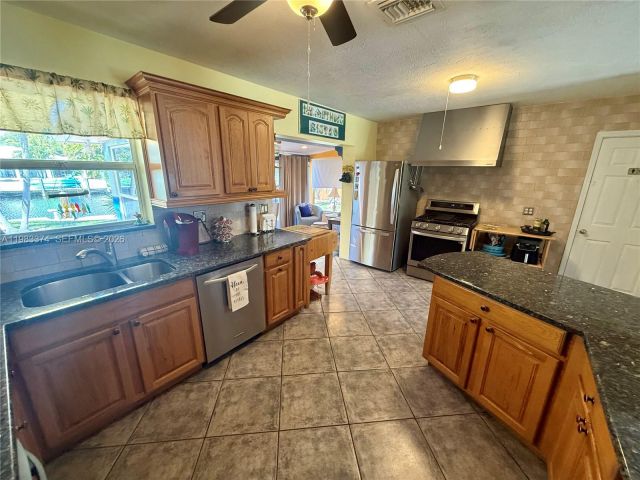 Home for sale at 201 SE 3rd Ave - photo 7524354