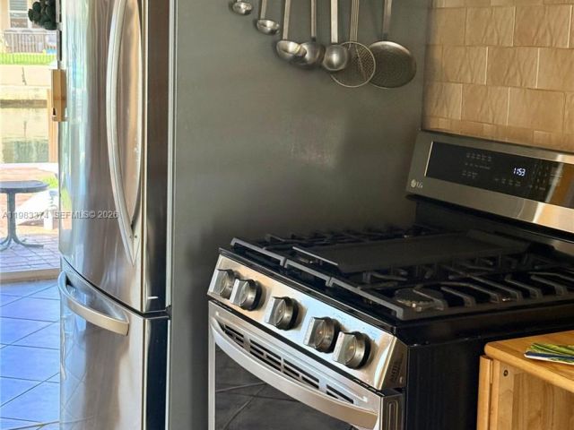 Home for sale at 201 SE 3rd Ave - photo 7524355