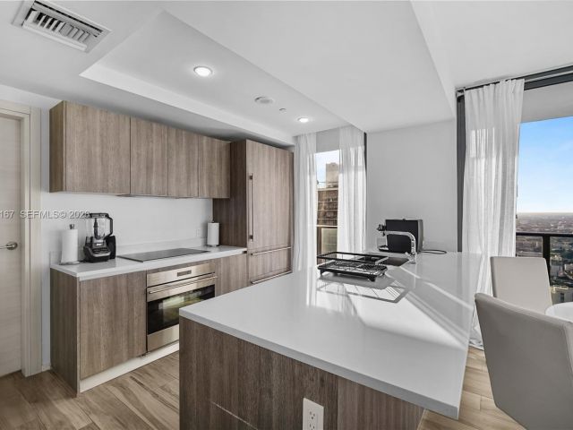 Apartment for sale  Unit #4509 - photo 7452390