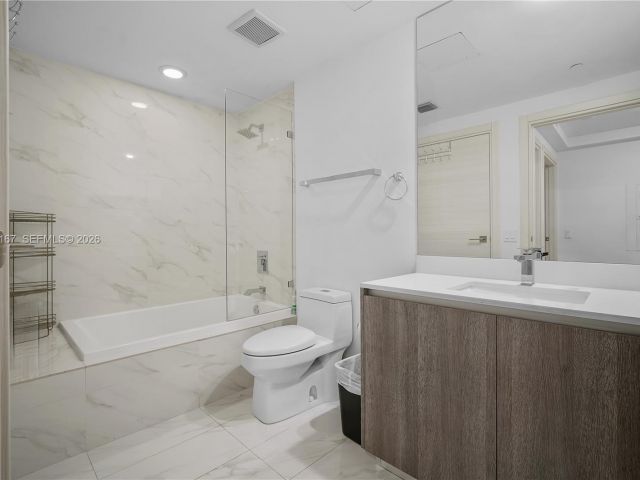 Apartment for sale  Unit #4509 - photo 7452402