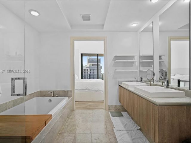 Apartment for sale  Unit #4509 - photo 7452409