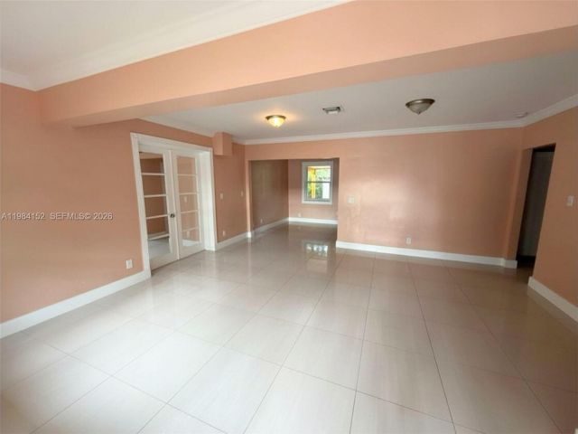 Home for rent at 14215 NE 9th Ave 14215 - photo 7475241