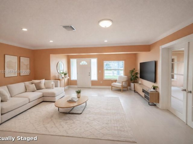 Home for rent at 14215 NE 9th Ave 14215 - photo 7475243