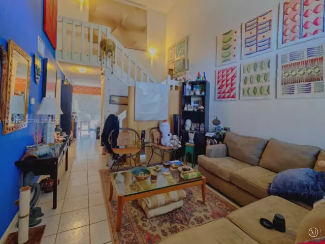 3-bedroom home for sale in Miami - 11040 SW 112th Ave - MondialRealty