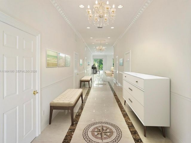 Home for rent at 117 NW 8th Street - photo 7453164