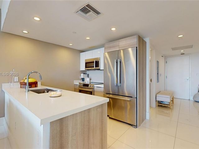 Apartment for sale  Unit #5E-N - photo 7514109