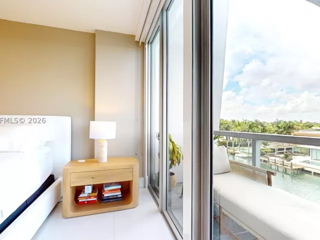 2-bedroom condo for sale in Bay Harbor Islands - 9940 W Bay Harbor Dr 5E-N - MondialRealty