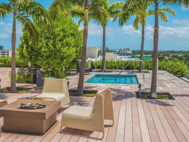 2-bedroom condo for sale in Bay Harbor Islands - 9940 W Bay Harbor Dr 5E-N - MondialRealty
