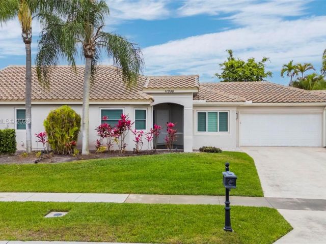 Home for rent at 11030 Harbour Springs Cir 11030 - photo 7507936