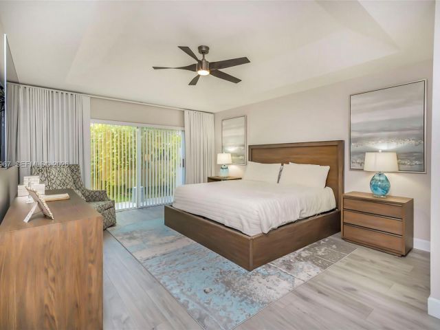 Home for rent at 11030 Harbour Springs Cir 11030 - photo 7507955