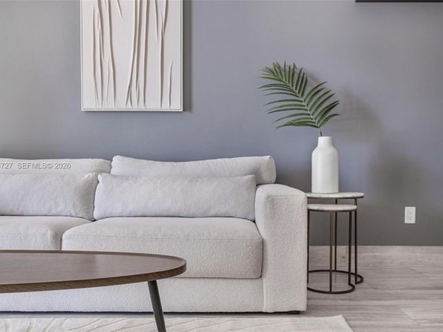 Apartment for rent  Unit #1102 - photo 7533708