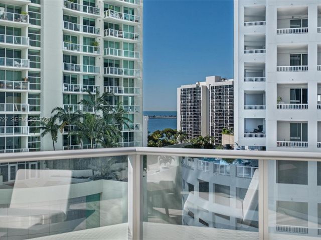 Apartment for rent  Unit #1102 - photo 7533711