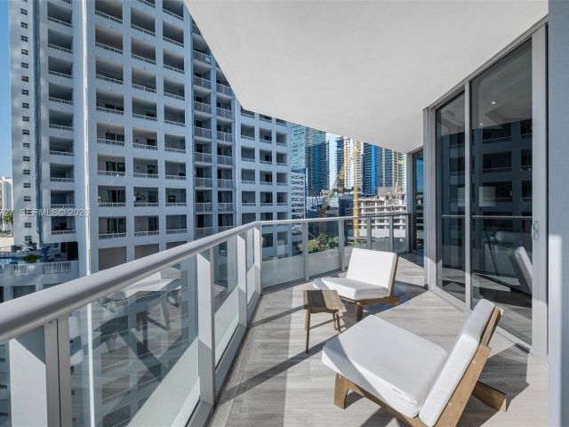 Apartment for rent  Unit #1102 - photo 7533718