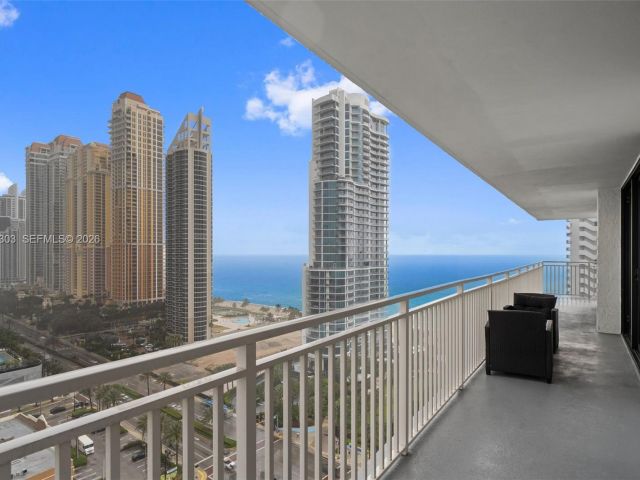 Apartment for rent  Unit #2319 - photo 7495327